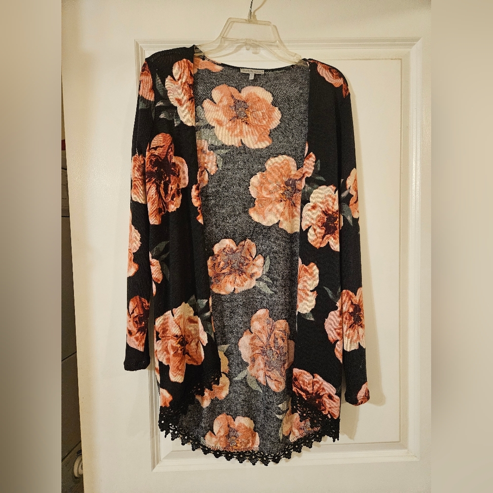 Floral Black and Pink Sweater Cardigan, XS